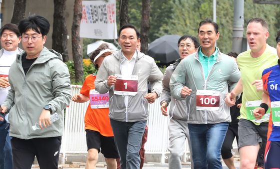 조성명 강남구청장, 제20회 국제평화마라톤 참가