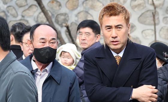 정몽규 회장 장남 결혼식 참석하는 김학범·김병지