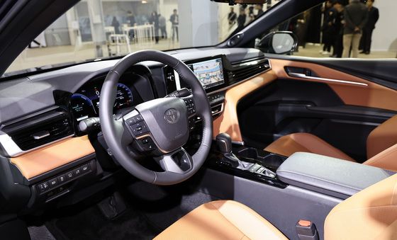 9세대 토요타 캠리의 실내공간