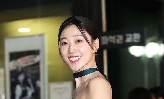 하윤경, 청룡의 햇살