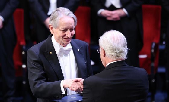 제프리 힌턴 토론토대 교수, 노벨 물리학상 수상