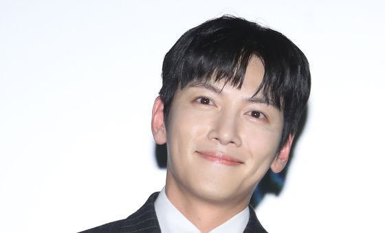 지창욱 '리볼버'로 남우조연상