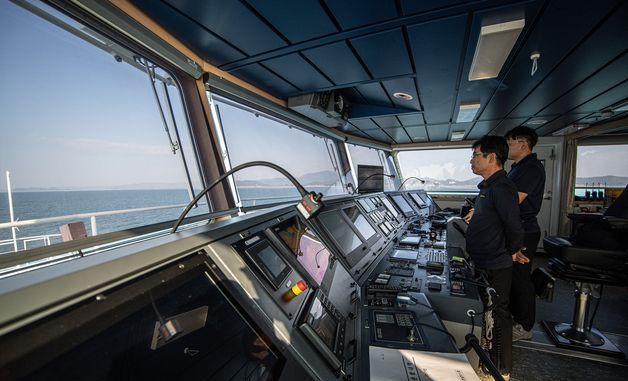 [아듀2024]'오늘도 출항'…병원선 전남 511호 오늘의 목적지는