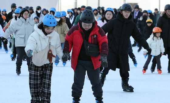 '우리 이 손 놓지 않기'