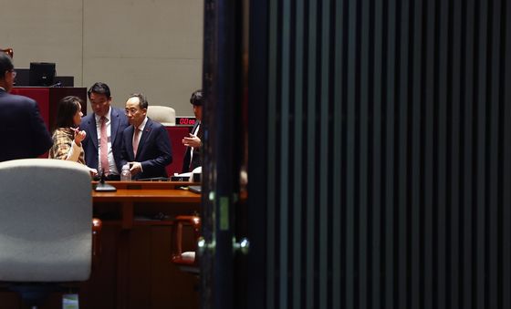 비공개로 열린 국민의힘 의원총회