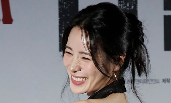 임지연, 시원한 뒤태
