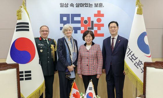 타마라 모휘니 주한 캐나다 대사 만난 강정애 장관