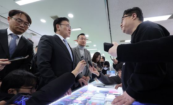 업계 의견 듣는 유상임 장관