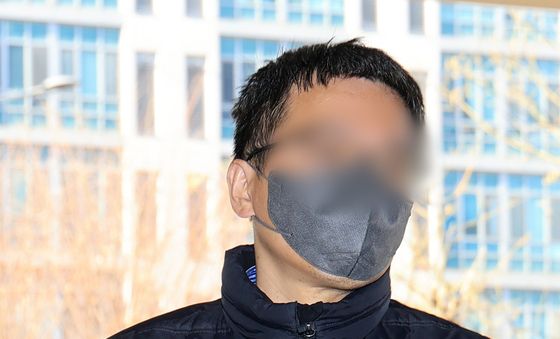 사랑제일교회 '특임 전도사' 이모 씨, 영장심사 출석