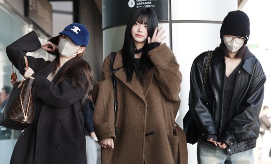 사쿠라·홍은채·김채원, 일본 잘 다녀 올게요