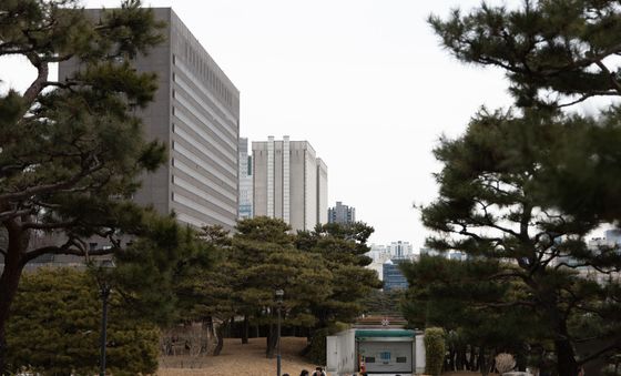 尹 기소 여부…검찰총장이 판단