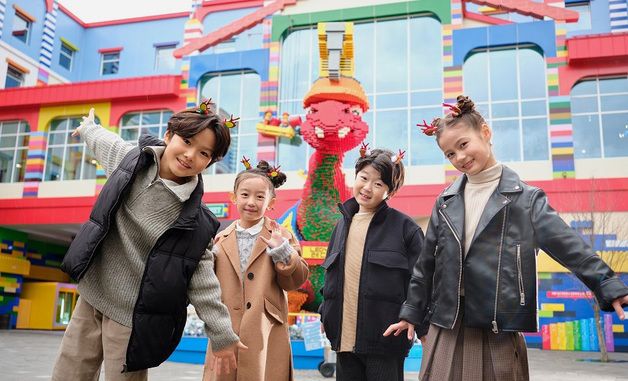 레고랜드, 푸른 뱀의 해 맞아 '브릭타스틱 2025' 운영
