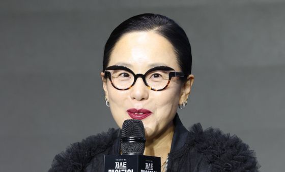 인사말 하는 정샘물