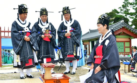 전통 사직제 봉행하는 조현일 경산시장