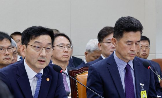 [국감]검찰청 폐지 관련 답변하는 윤창렬 국조실장