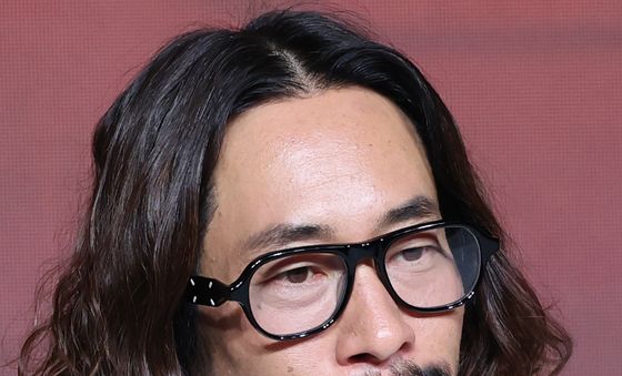 류승범, 천의 얼굴