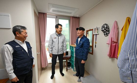 해든집 입주민과 대화하는 오세훈 시장