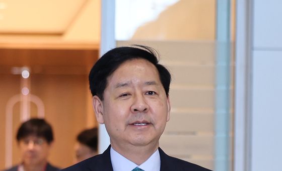 워싱턴 DC로 G20 재무장관회의 참석하러 가는 구윤철