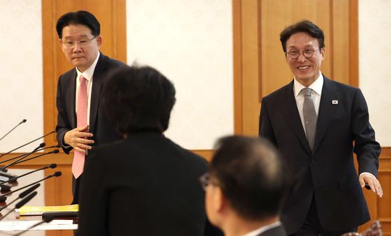 치안·안전 관계장관회의 참석하는 김민석 총리