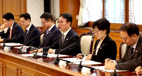 모두발언하는 김민석 국무총리