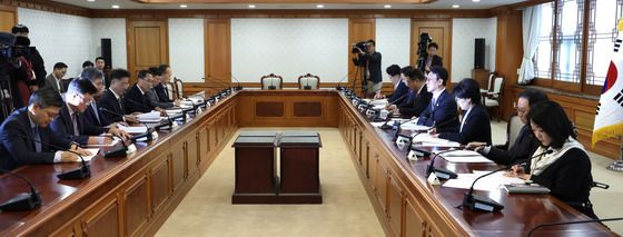 치안·안전 관계장관회의 주재하는 김민석 총리