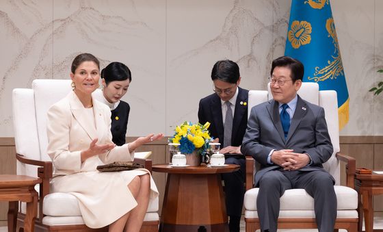 이재명 대통령, 빅토리아 스웨덴 왕세녀 접견