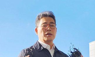 백해룡, 동부지검 출근 첫날 “검찰 수사팀은 불법단체”