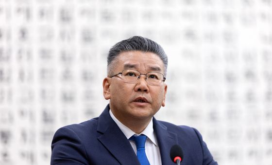 [국감] 답변하는 유병호 감사위원