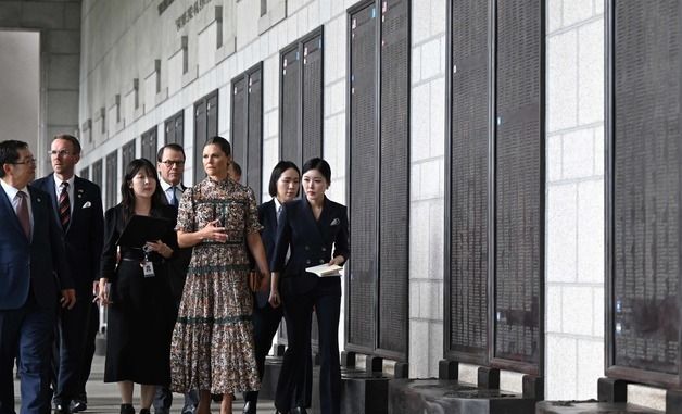 [포토] 전쟁기념관 방문한 스웨덴 왕세녀