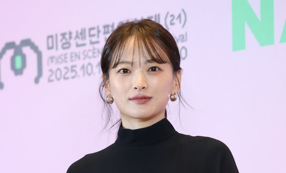 천우희, 고혹적인 미소