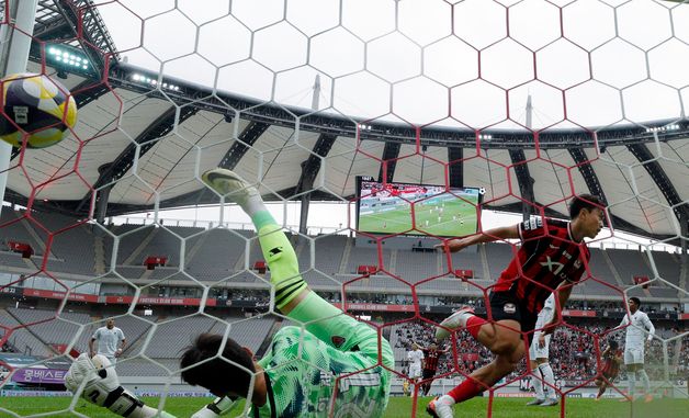 동점골 터트린 조영욱