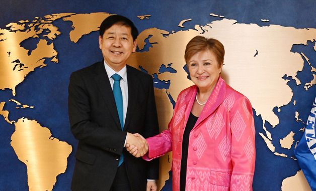 IMF 총재 만난 구윤철 부총리