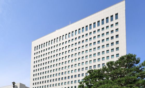 검찰청 폐지에 커지는 반발의 목소리