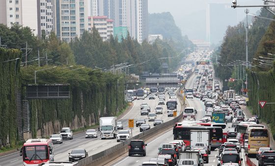 귀성행렬 거북이 운행