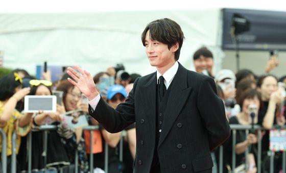 서울드라마어워즈 참석한 사카구치 켄타로