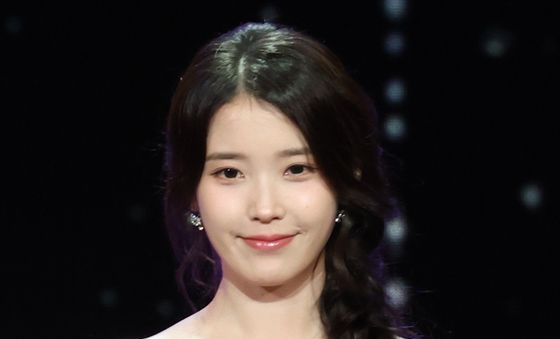 아이유, 믿고 보는 배우