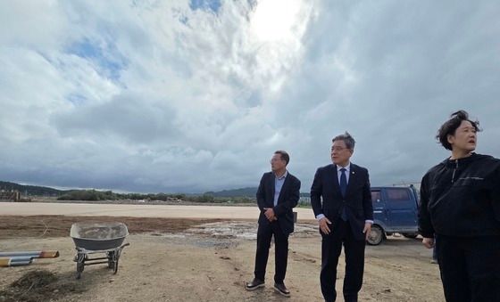 국가유산청장, '경주 황룡사지' 정비공사 현장 점검