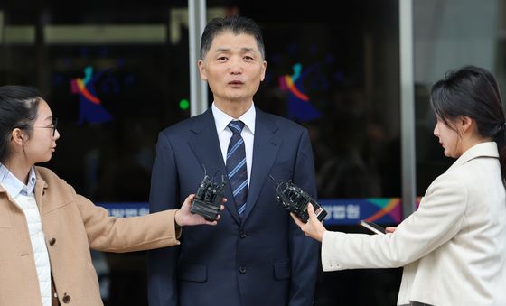 '1심 무죄' 환한 얼굴의 김범수