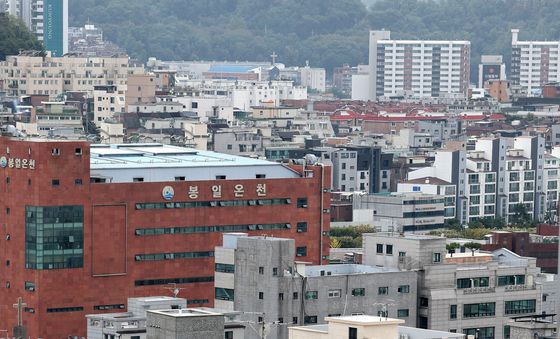 관악구에서 바라본 주택단지