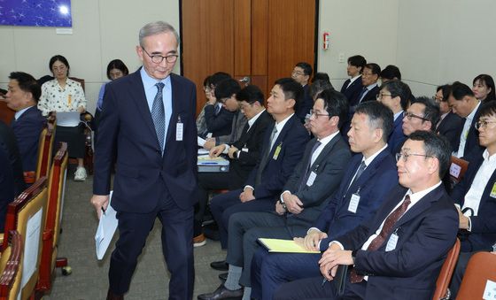 [국감]대규모 해킹 관련 국감 출석한 통신3사 CEO