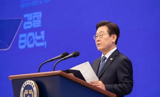 '경찰의 날' 기념사하는 이재명 대통령