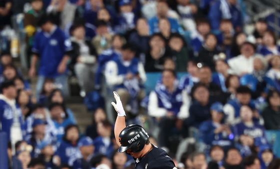 라팍 도서관 만든 노시환의 역전 투런