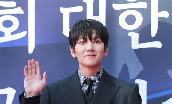 지창욱, 눈부신 비주얼