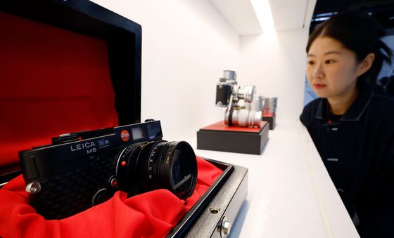 한정판 라이카 카메라도 볼 수 있다