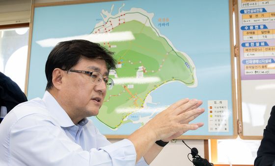 김성환 장관, 가파도 탄소배출 제로 섬 추진 상황 점검