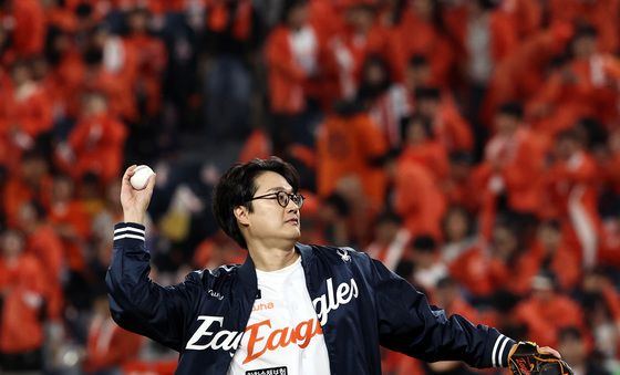 시구하는 페퍼톤스 이장원