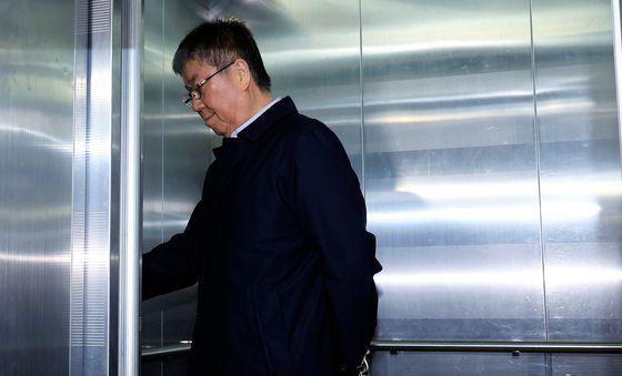 특검 엘리베이터 오른 김대기 전 비서실장