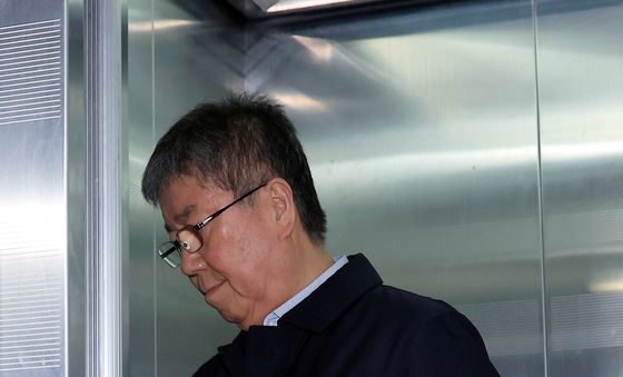 조사 출석한 김대기 전 비서실장