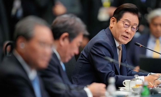 [포토] 아세안+3 정상회의에서 모두발언 하는 李대통령