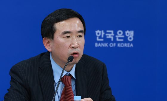 발언하는 김철 한국은행 금융결제국 결제정책부장
